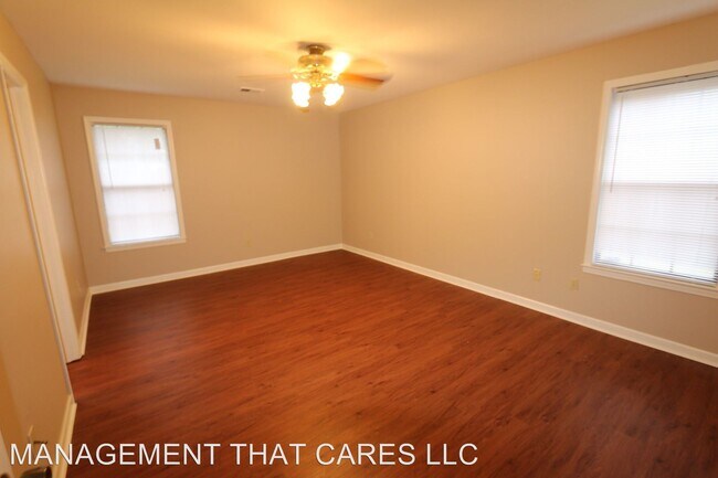 Building Photo - 3 br, 2 bath House - 5300 Ross Road