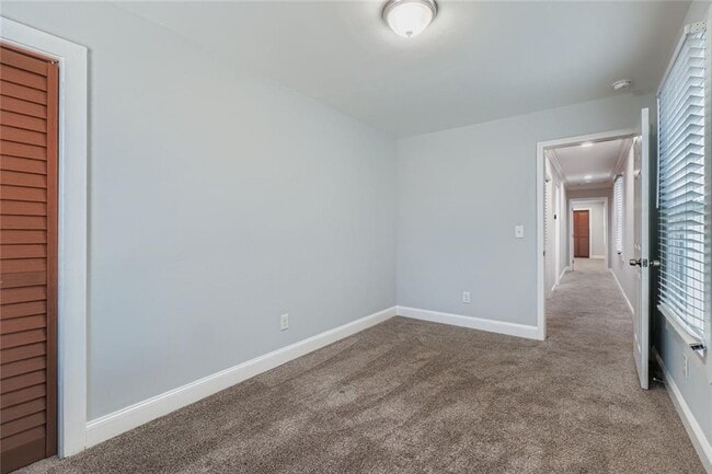 Building Photo - 677 Ira St SW