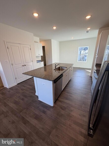 Building Photo - 2609 Grey Wolf Ln