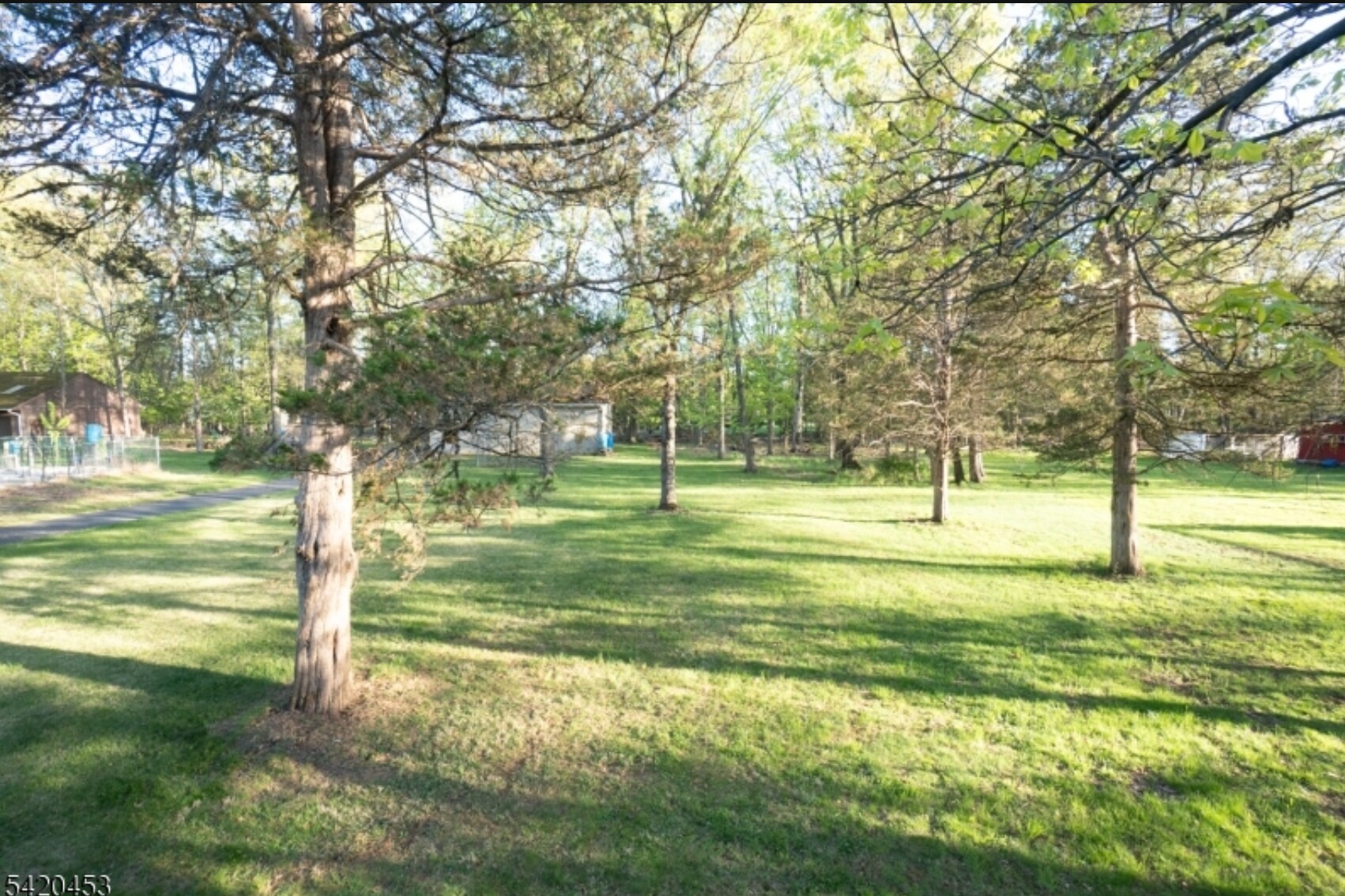 Building Photo - 532 Spring Valley Dr