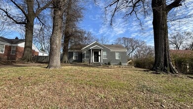Building Photo - 1272 Semmes St