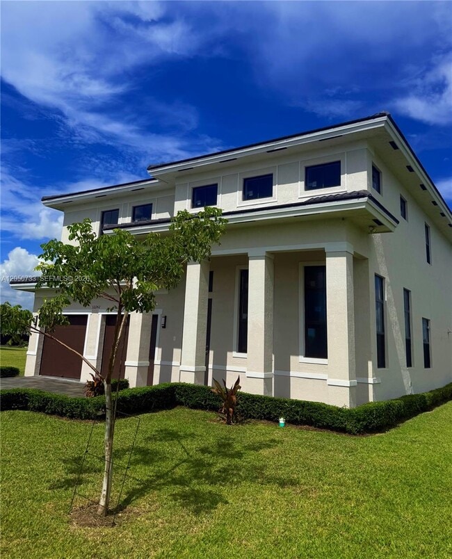 Building Photo - 32242 SW 194th Ave