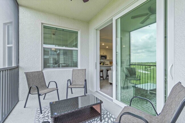 Building Photo - "Fully Furnished 2-Bed, 2-Bath Condo in Wellen Golf!"