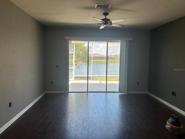 Building Photo - 9136 Hillcroft Dr