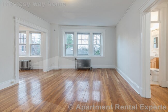 Building Photo - 1558 Massachusetts Ave