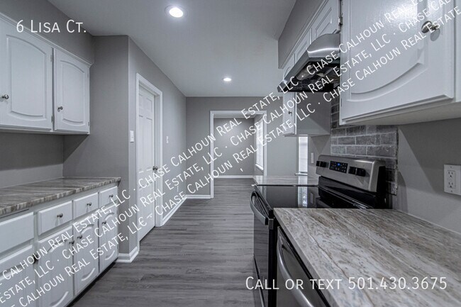 Building Photo - 6 Lisa Ct