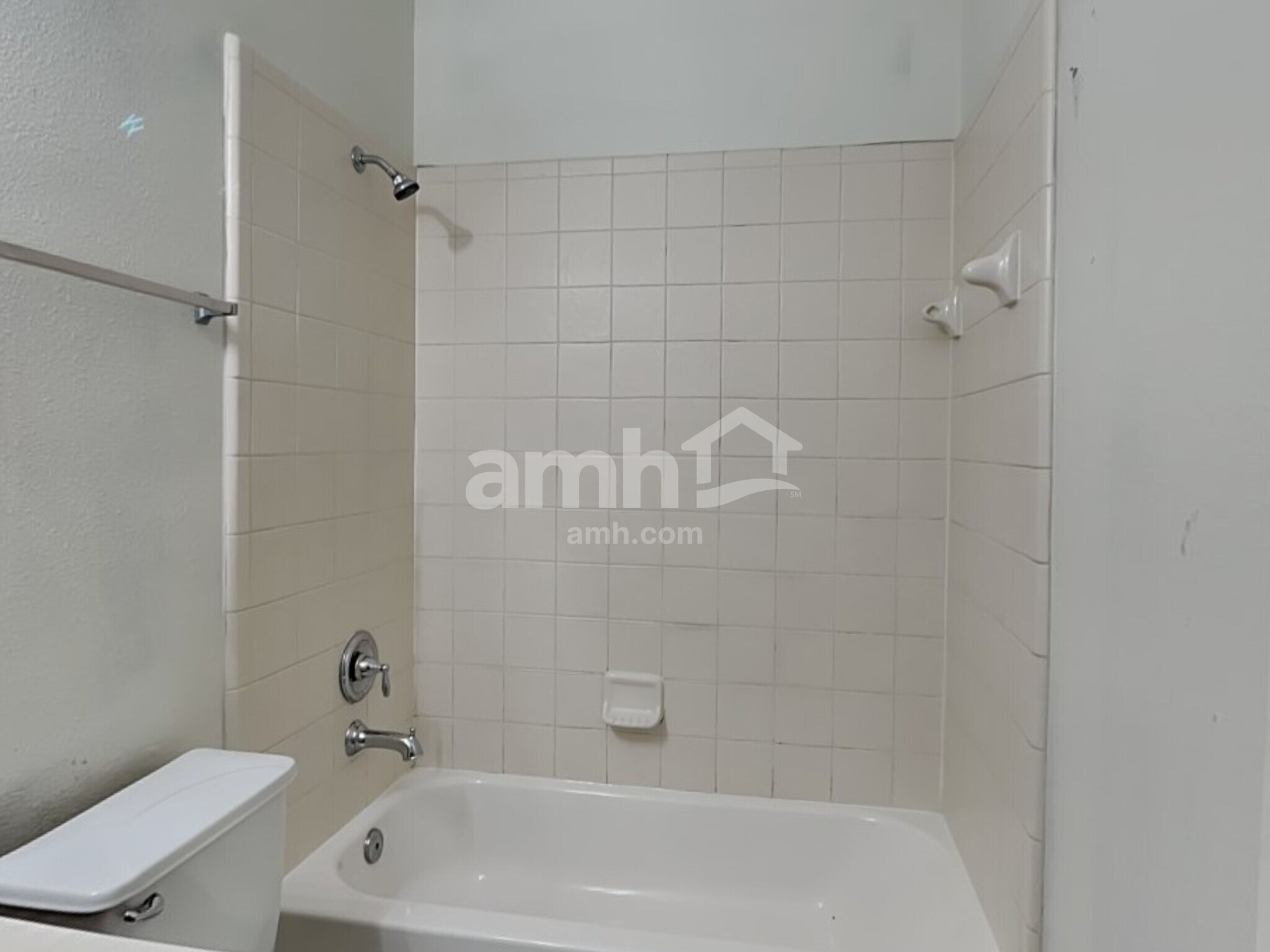 Building Photo - 21515 Rose Mill Dr