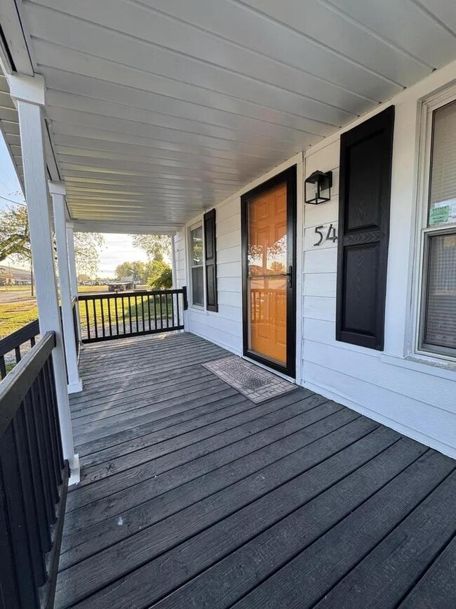 Building Photo - 54 E Sylvania Ave