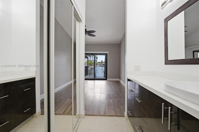 Building Photo - 8555 Ardoch Rd