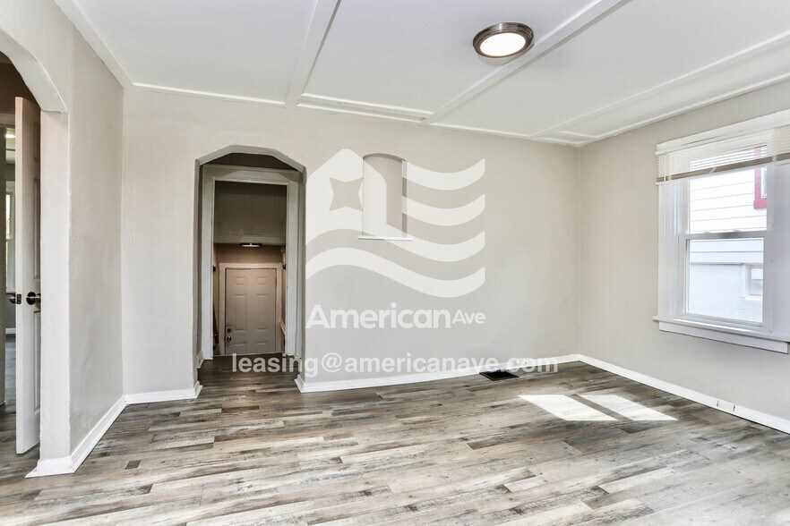 Building Photo - 2944 Hilleman Ave
