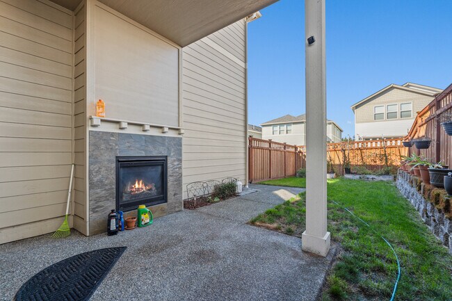 Building Photo - 18705 139th St E