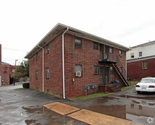 Building Photo - 26 NE Jackson St
