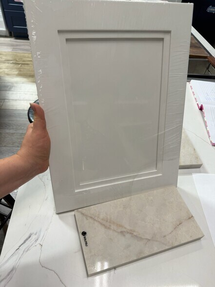 New Kitchen Cabinet Door & TajMahal Quartz - 304 Titleist Ct