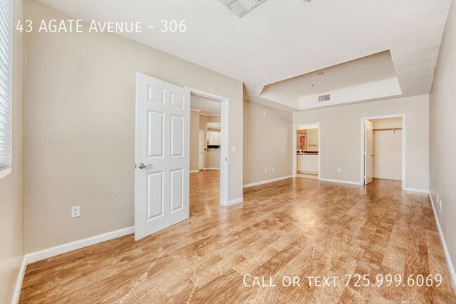 Building Photo - 43 E Agate Ave