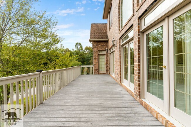 Building Photo - South AVL - Grand Residence in The Cotswol...