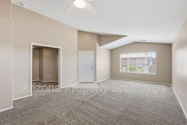 Building Photo - 8118 N 112th Ave
