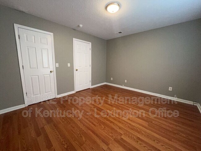 Building Photo - 226 Mousas Way