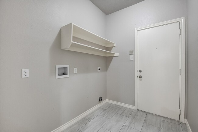 Building Photo - 4713 Portrait Ln