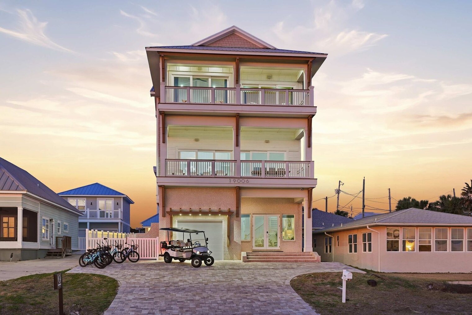 Building Photo - 19401 Front Beach Rd