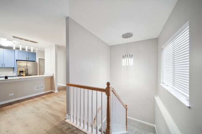 Building Photo - 5 S Virginia Rd