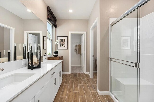 Building Photo - Solar Included! Nearly-New Single-Story Fresno Home with Den & 2-Car Garage — Pets Welcome!