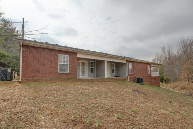 Building Photo - 299 Raleigh Dr