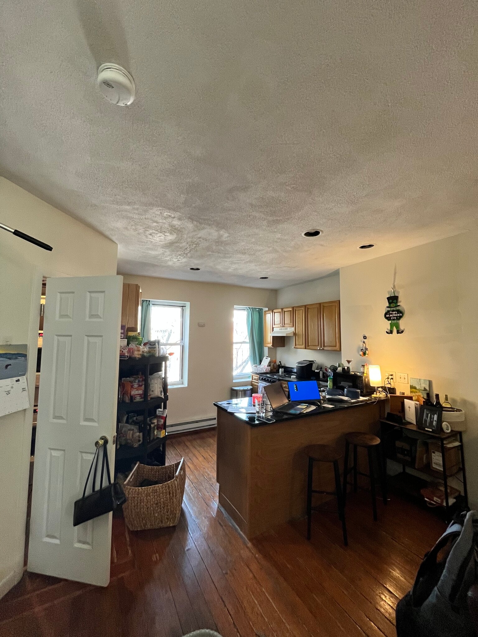 Unit 4 - 35 Cooper St