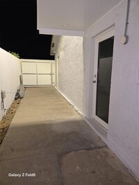 Building Photo - 19251 NW 61st Ave