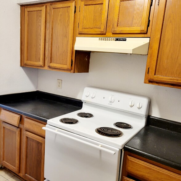 Building Photo - 9503 Olde Towne Row