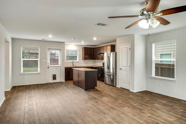 Building Photo - 3314 Angus Crossing