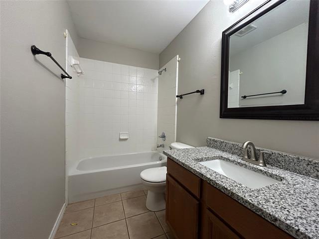 Building Photo - 4215 Glen Garden Dr