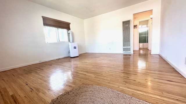 Unit 6 Living Room - 4041 S Centinela Ave