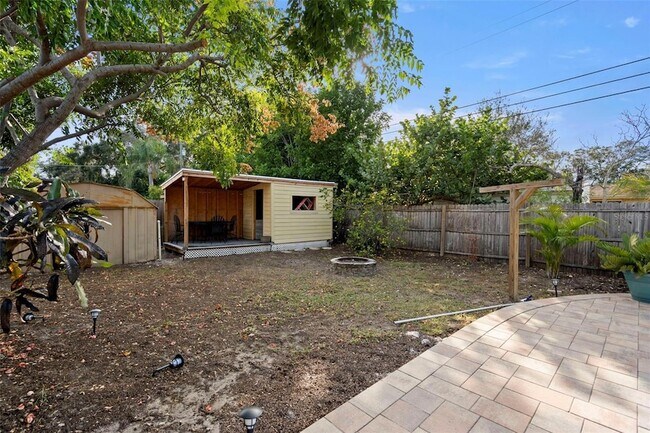 Building Photo - 78 Lexington Dr