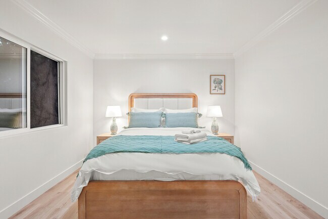 Building Photo - Gated Newport Coast 5BR w/ Pool Access