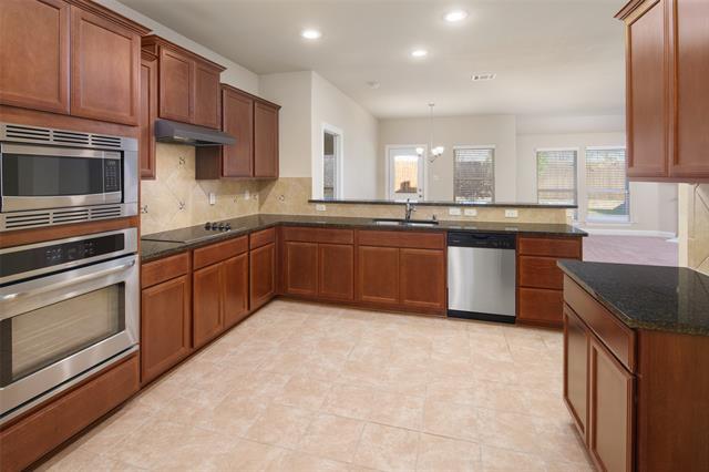 Building Photo - 609 Racine Dr