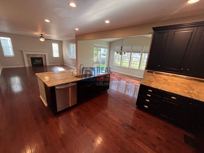 Building Photo - 572 Gallegos Cir