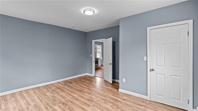 Building Photo - 168 Devonshire St