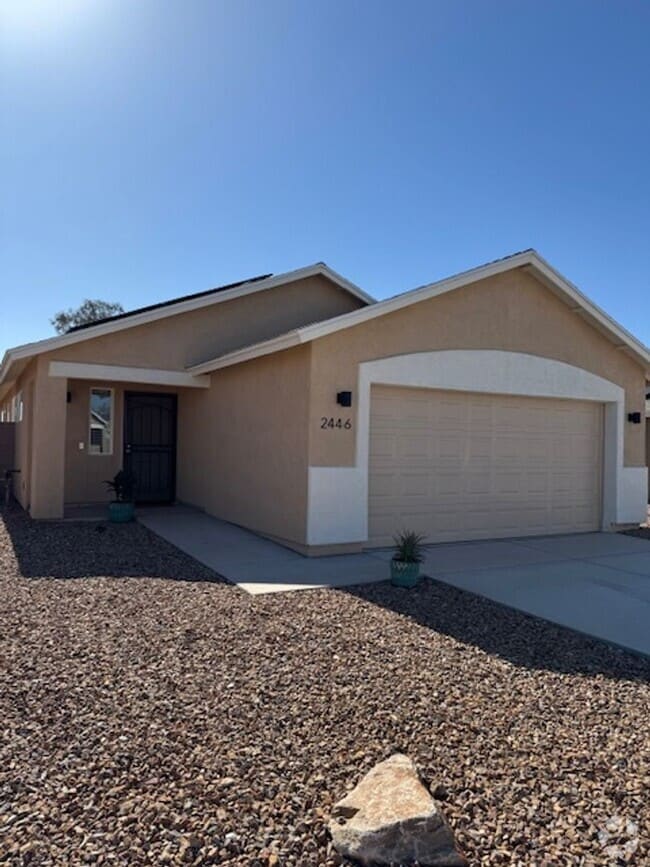 Building Photo - East- NEW BUILD 3 Bedroom rental homes!