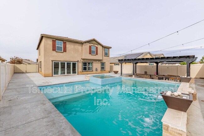 Building Photo - 28245 Digger Ln