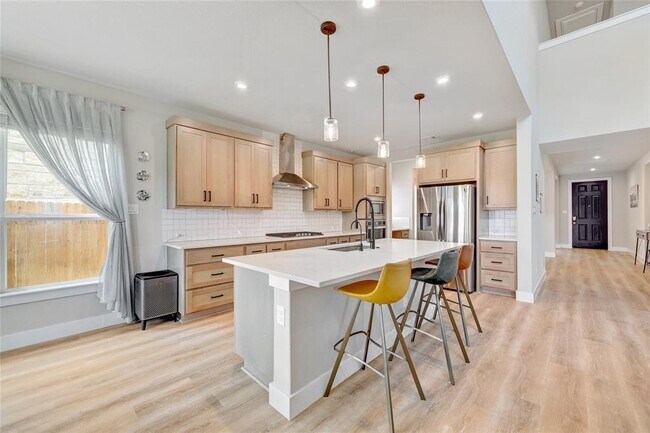 Building Photo - 317 Rock Knl St