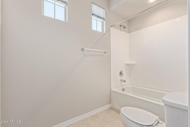 Building Photo - 25584 S 230th St