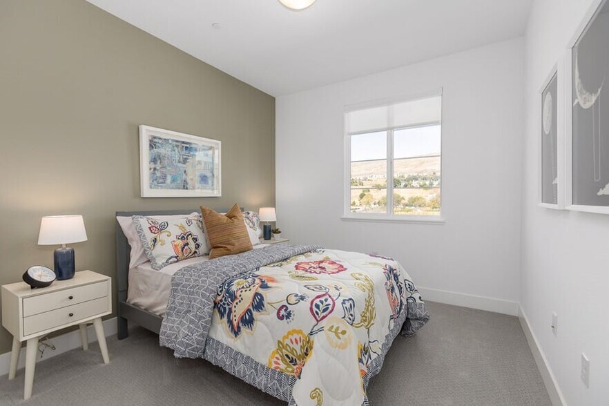 Building Photo - 29430 Urbia Way