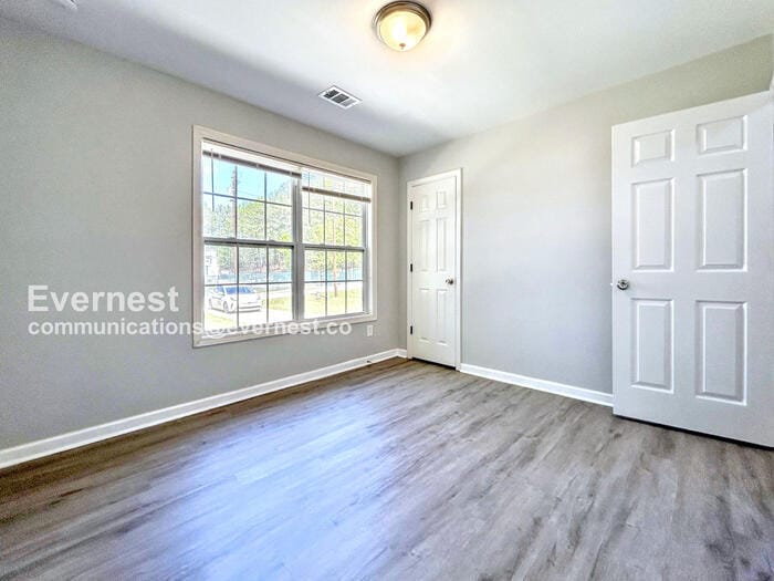 Building Photo - 1827 Belcher Pl SW