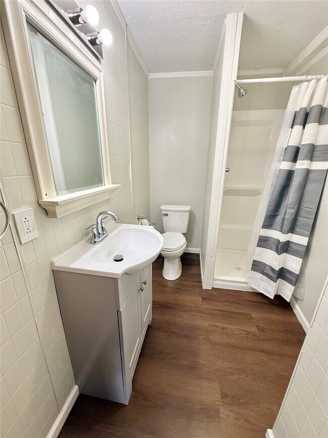 Building Photo - 56 Pine Trail