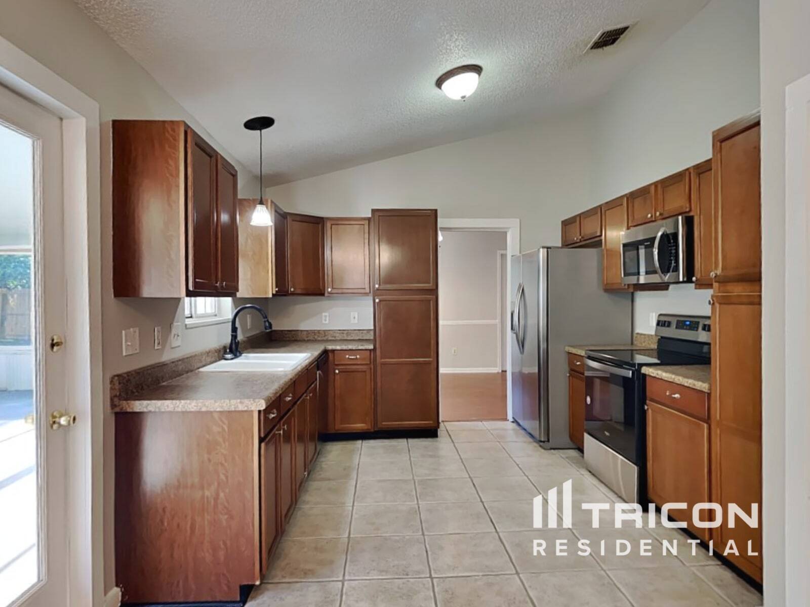 Building Photo - 1133 Linwood Loop