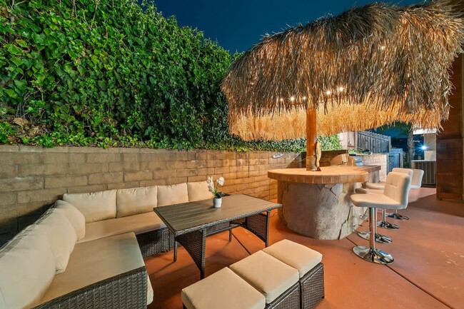 Building Photo - 2003 Pierce Ct