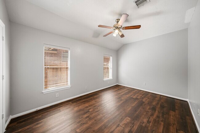 Building Photo - 28211 Emerald Creek Ln