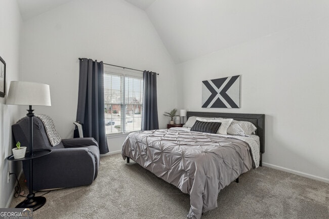 Building Photo - 3354 Collier Point NE