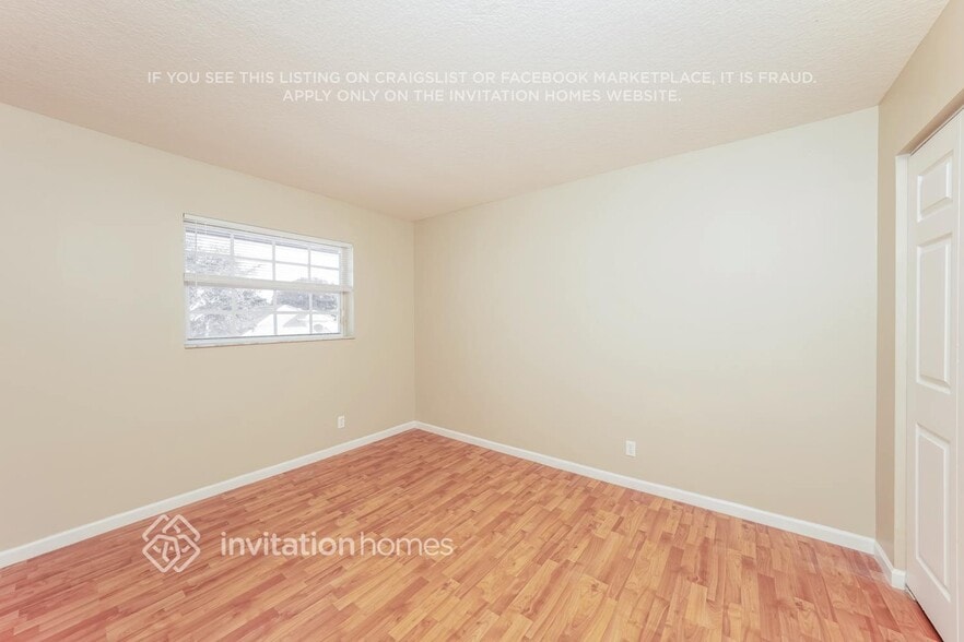 Building Photo - 10154 Aqua Vista Way