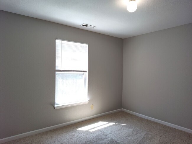 Building Photo - 2726 Red Squirrel Trail